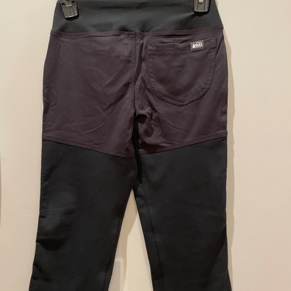 REI Girls’ Mountainmaker Tights - Picture 2 of 8